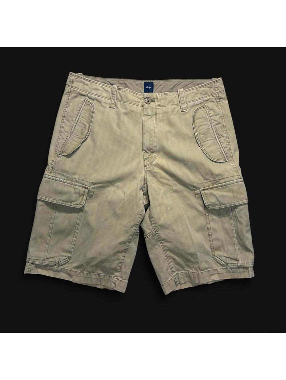 Vintage Y2K skater Gap khaki cargo shorts